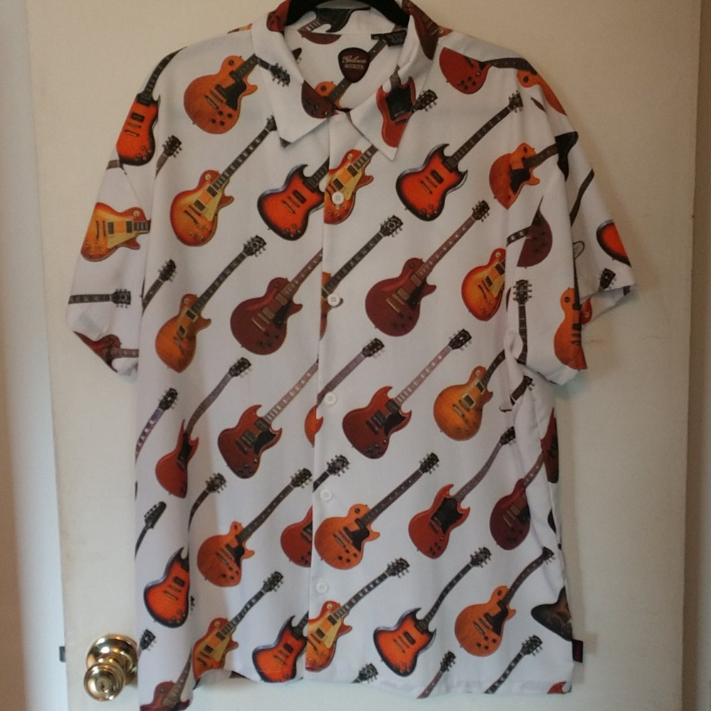 Gibson guitar shirt